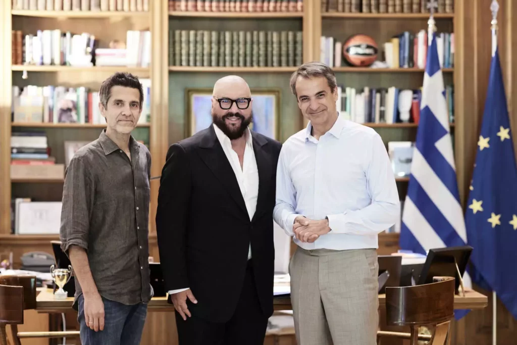 mitsotakis_desmondchild_foivos_mx3-1536×1025