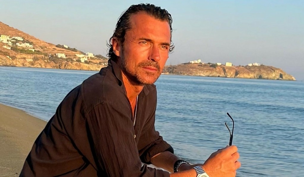 abadie_tinos_new