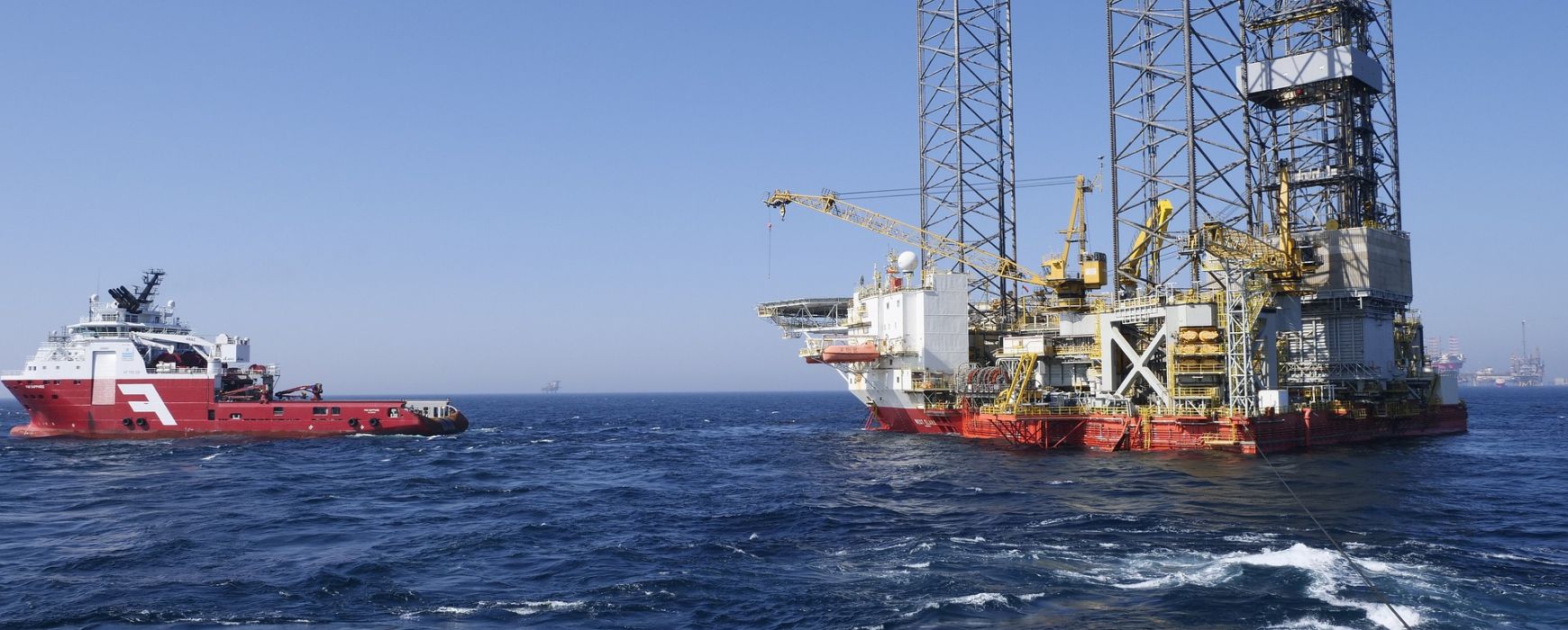 Podpisane pogodbe s Chevron in Helleniq Energy za raziskovanje ogljikovodikov južno od Krete in Peloponeza