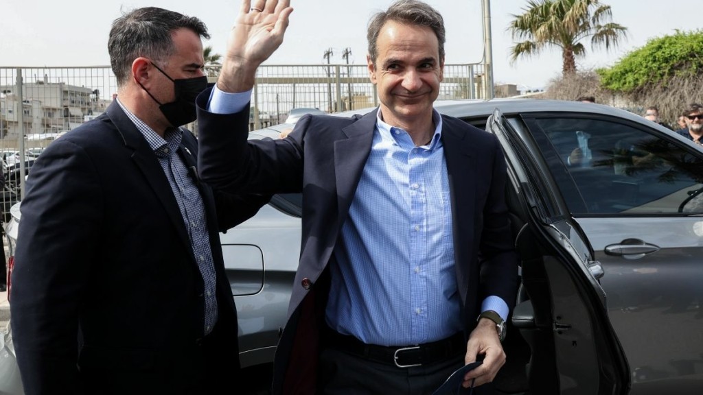 mitsotakis_new_ekso