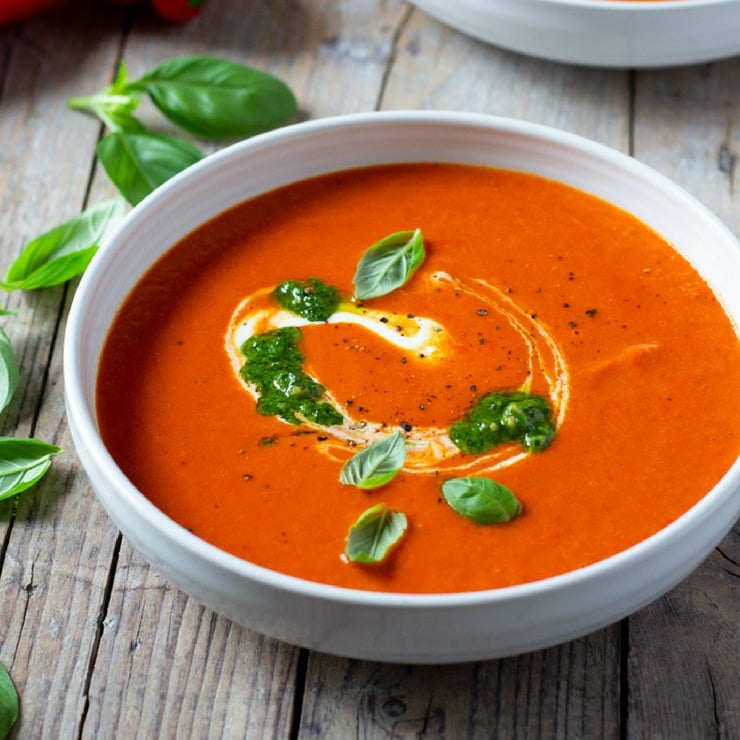 Roasted-red-pepper-soup-740x-inside-the-rustic-kitchen