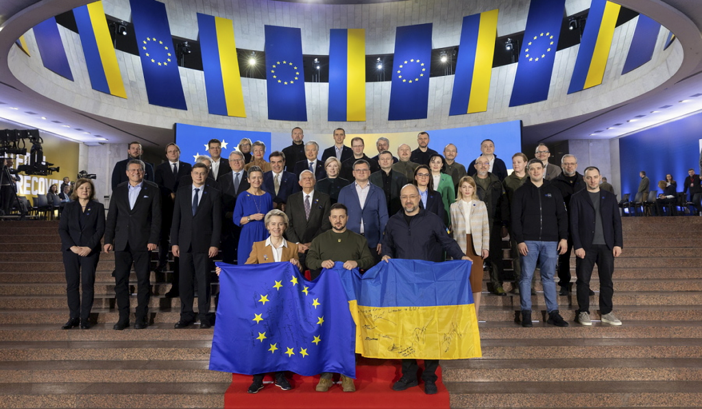 ukraine_kyiv_zelensky_eu_new