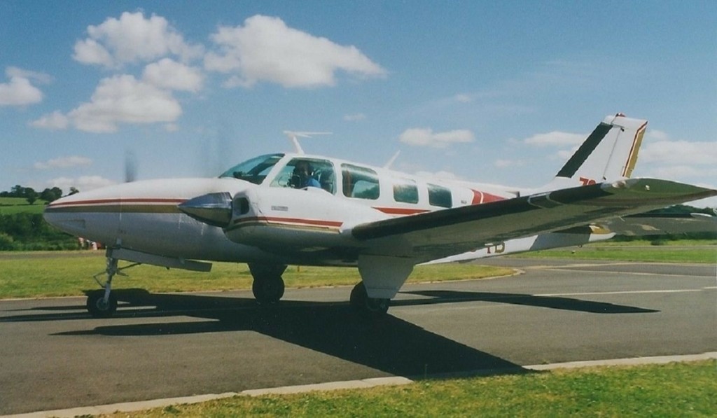 Beech_58_Baron_1