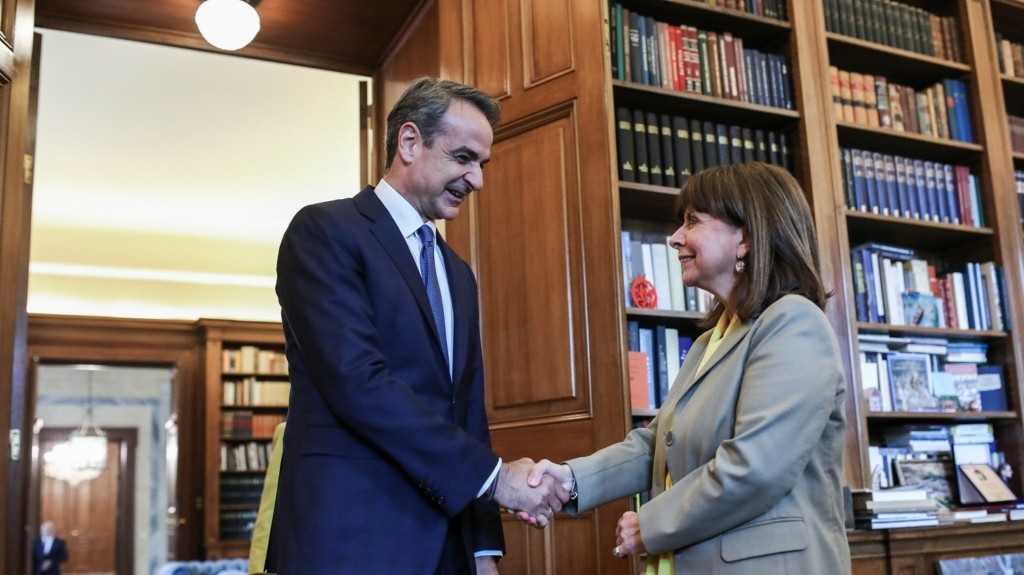 mitsotakis_sakellaropoulou_2606_1460-820_new