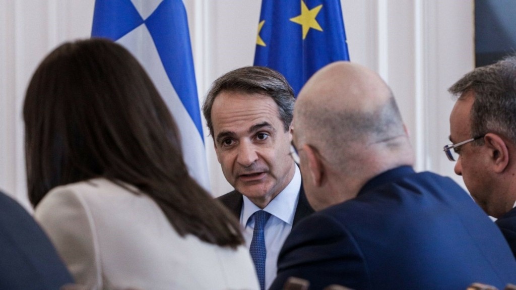 mitsotakis_ypourgiko_new