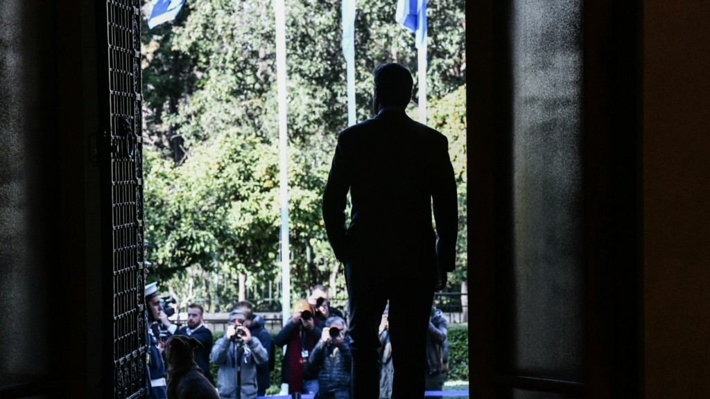 MITSOTAKIS_MAXIMOY