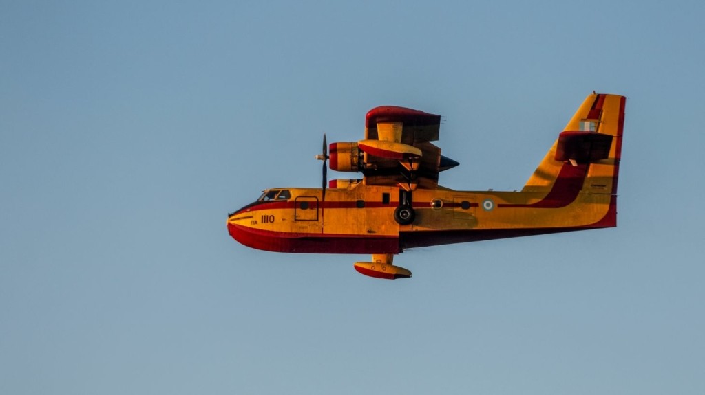 fotia-canadair