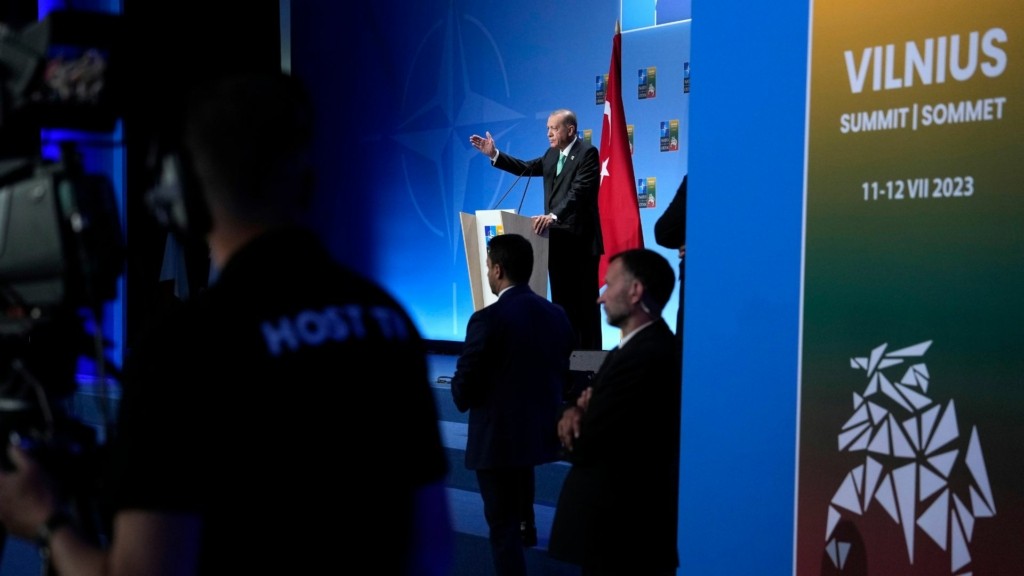 erdogan-vilnious-1-new