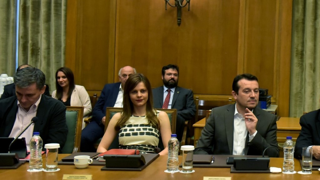 axtsioglou tsakalotos papas 776- new