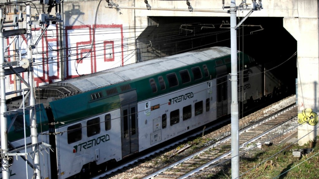 italy train