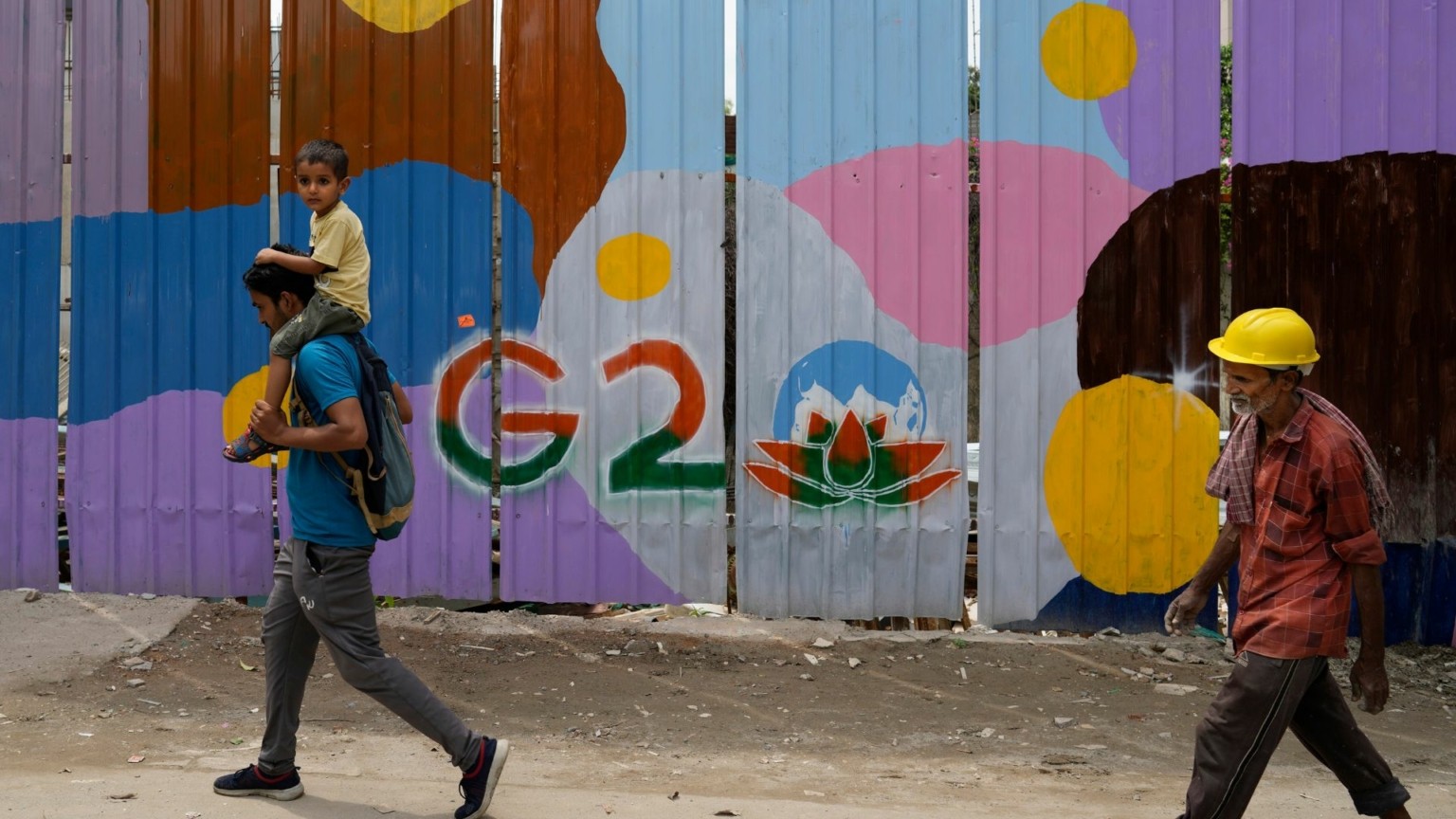 Οι μισοί Γερμανοί θεωρούν ότι μετά τις αυξήσεις των επιδομάτων, δεν αξίζει να εργαστούν