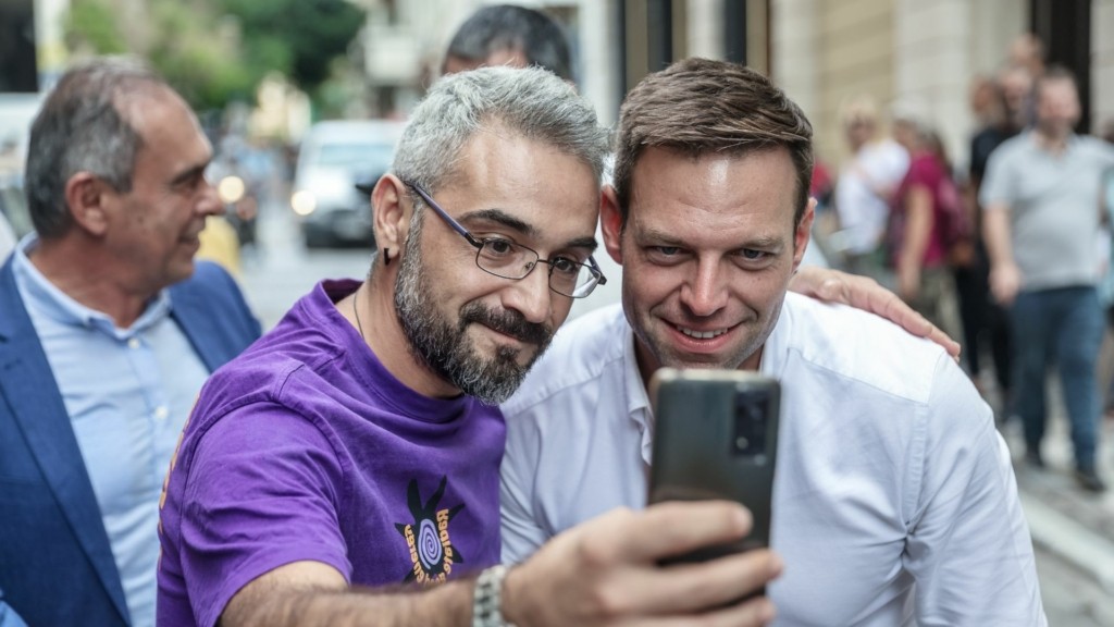 kasselakis selfie 554- new
