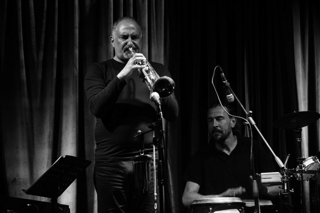 GIANNIS OIKONOMIDIS PHOTO