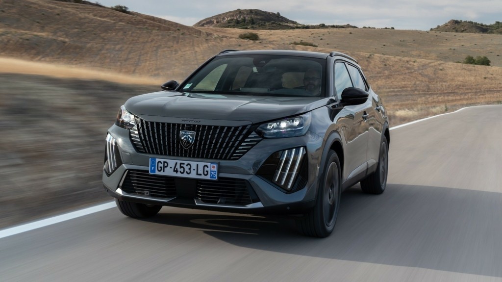 PEUGEOT_E2008_E-LIONTESTDRIVE_2306TC0058