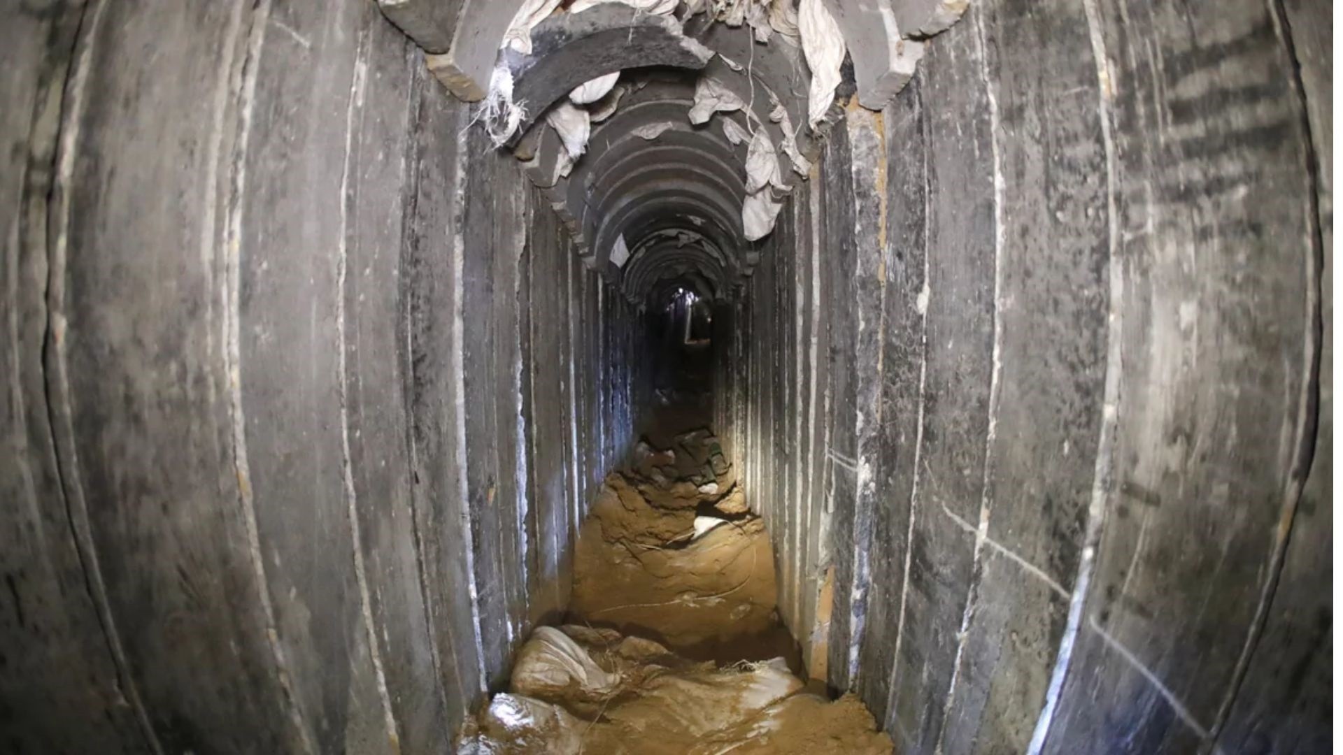 Γάζα: Μέσα στα «λαγούμια» της Χαμάς 30 μέτρα κάτω από γη κρύβεται μια πόλη (Video) | topontiki.gr