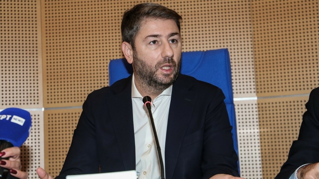 androulakis_1212_1460-820_new