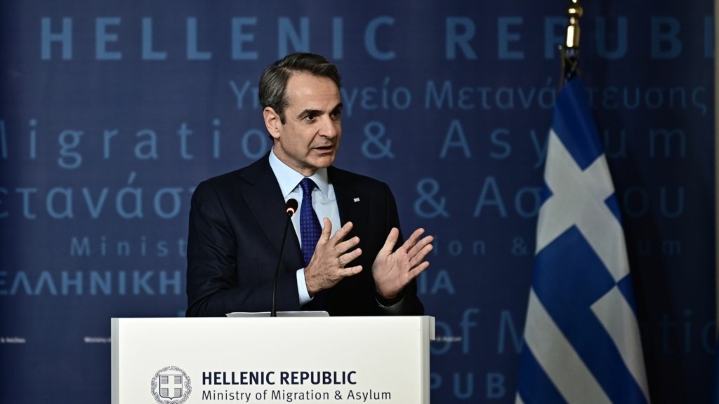 mitsotakis_omilia_metanastes