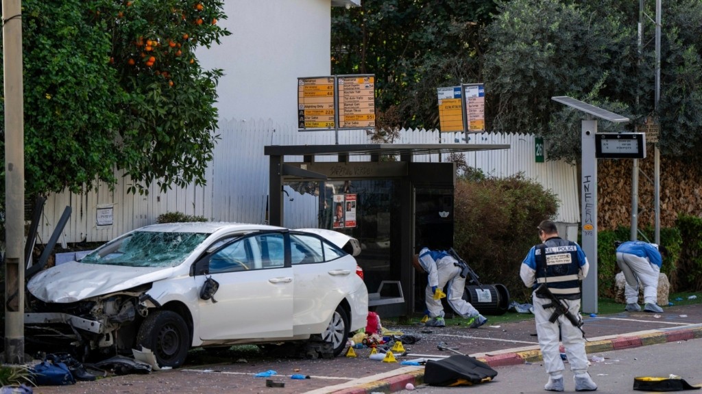 tel aviv epithesi