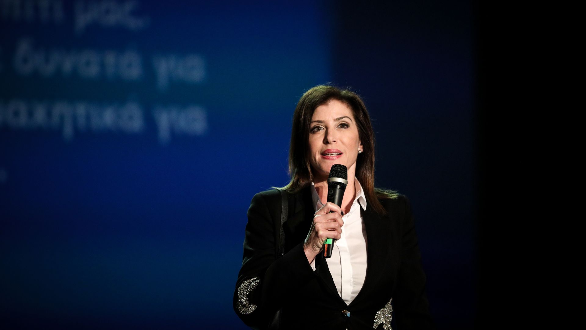 Sojenje Anni-Michelle Asimakopoulou in trem drugim zaradi uhajanja podatkov o volivcih v tujini se bo začelo novembra