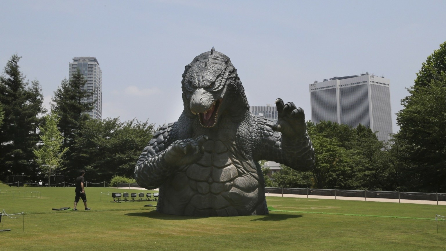 Godzilla: Το πασίγνωστο κινηματογραφικό τέρας έγινε 70 χρονών / δημιουργία και η εξέλιξή του σε πολιτισμικό σύμβολο της Ιαπωνίας