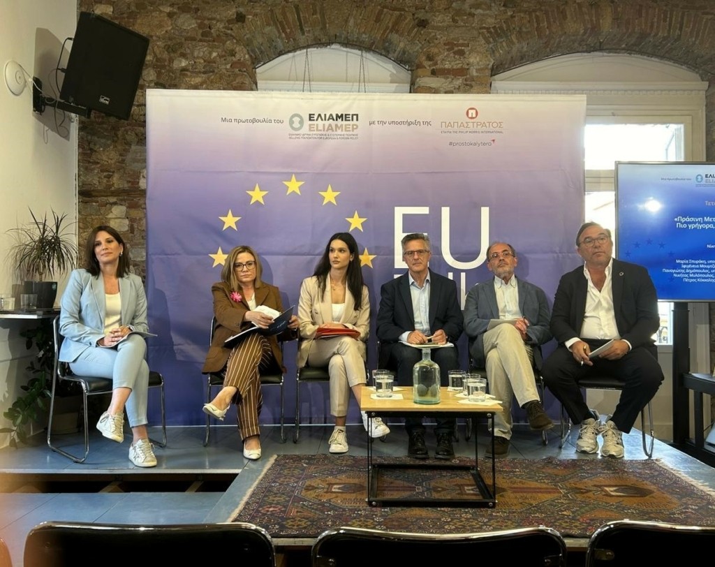 (από αριστερά προς τα δεξια) Νίκη Λυμπεράκη,Μαρία Σπυράκη,Ιφιγένεια Μουμτζή,Παναγιώτης Δημόπουλος,Νικήτας Μυλόπουλος,Πέτρος Κόκκαλης