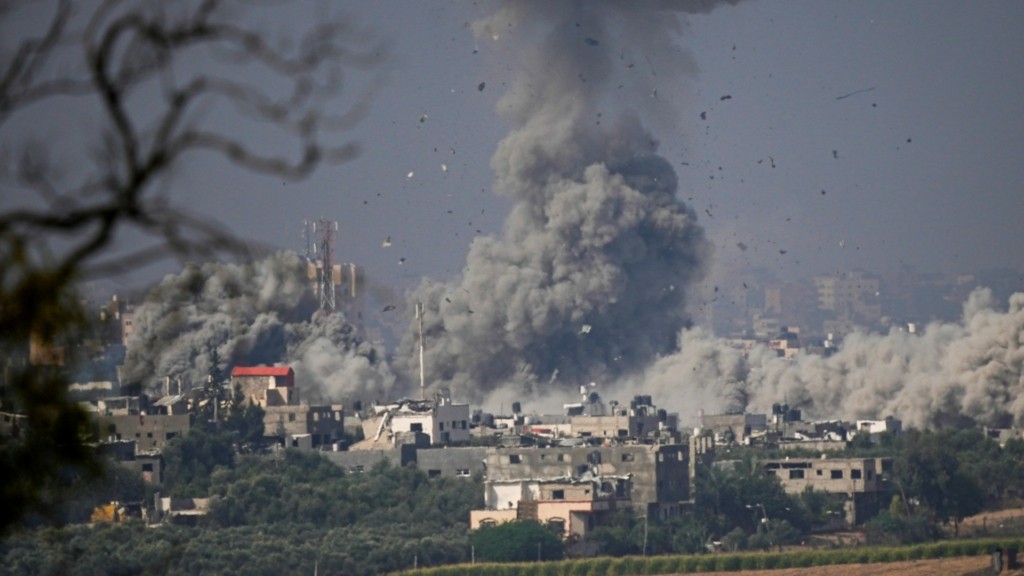 <div style="width:1px;height:1px"></div>gaza_bombing_new