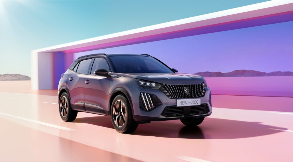 PEUGEOT 2008_ IK,