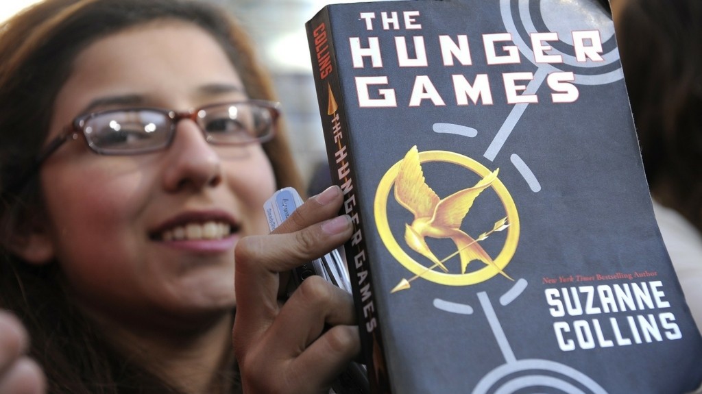 hunger-games_vivlio_1106_1460-820_new