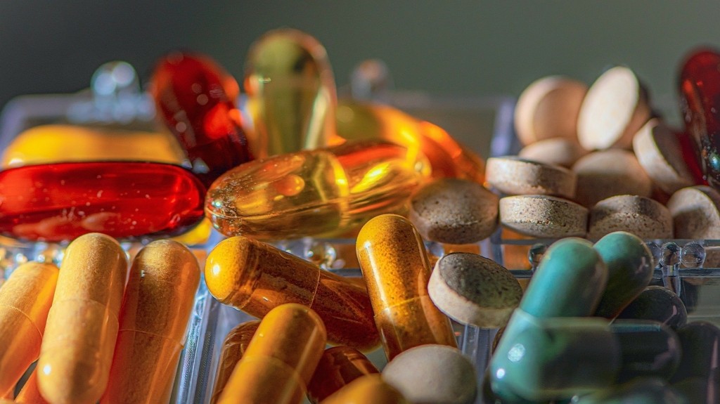 vitamins_xapia_0606_1460-820_new