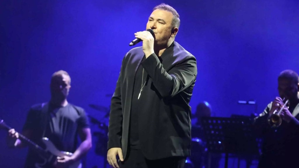 ANTONIS_REMOS