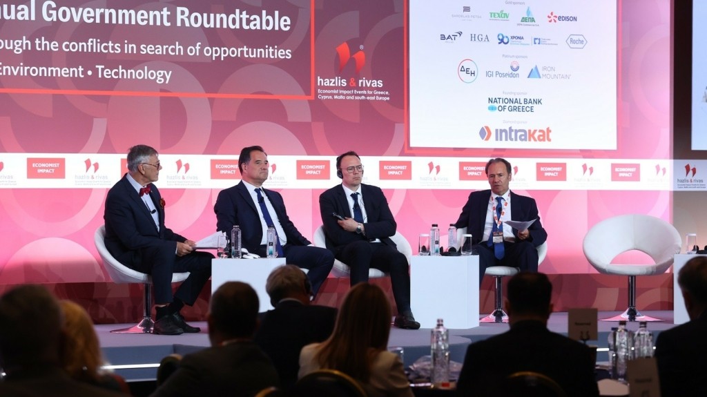 ECONOMIST_PANEL