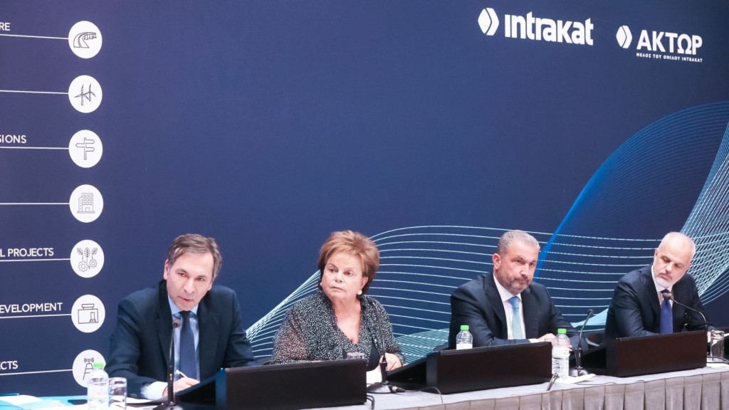 intrakat_syneleysi