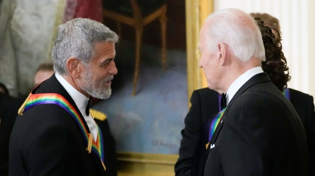 klounei-biden-new