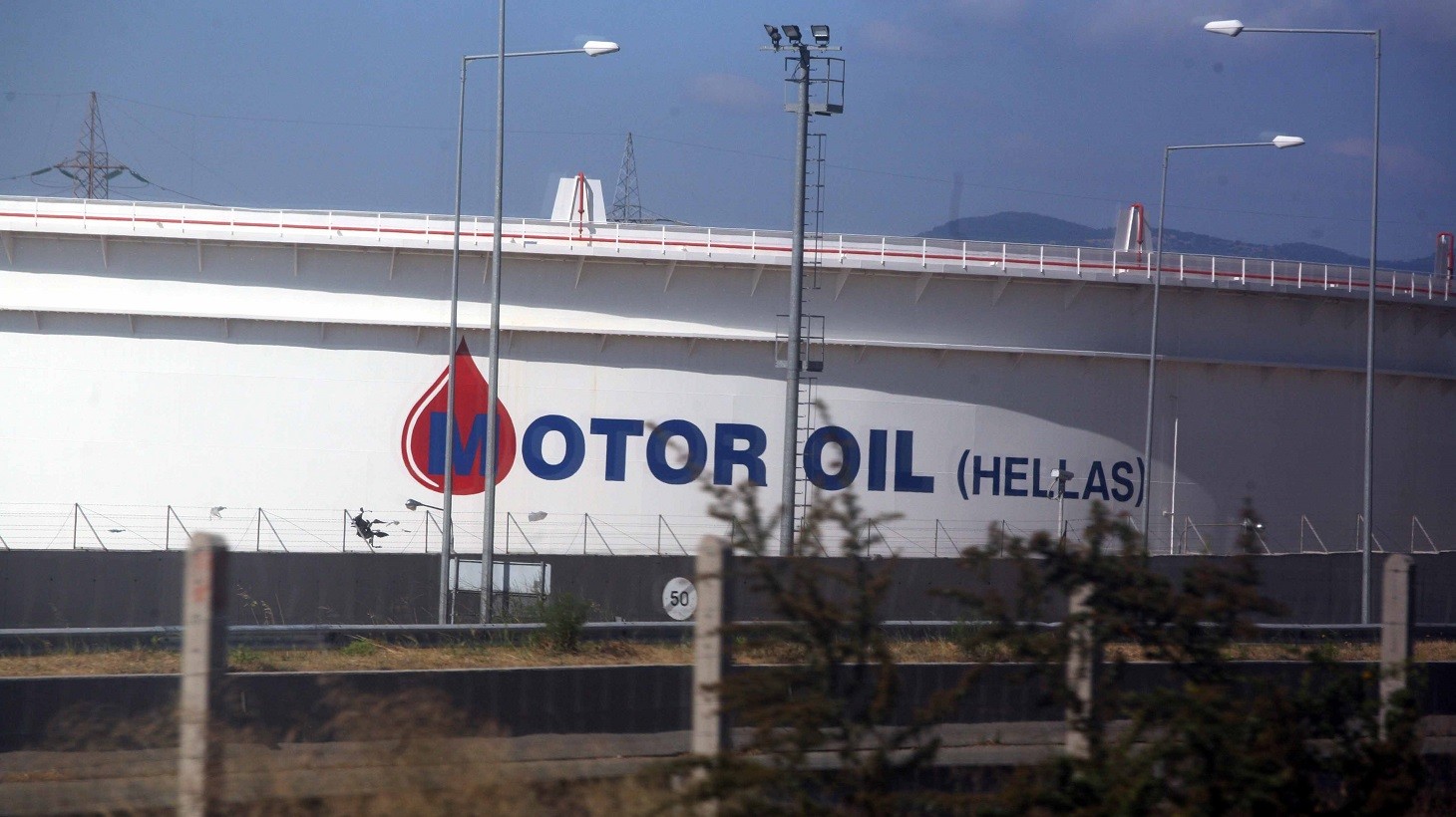 Motor Oil: Ανθεκτική η κατανάλωση καυσίμων παρά τις ανατιμήσεις, αλλαγές στις προμήθειες αργού