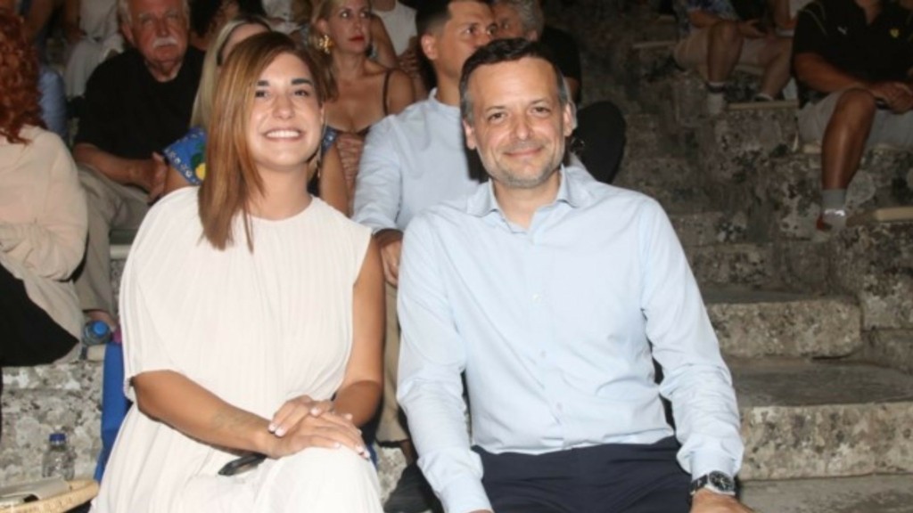 DOUKAS_POLUTANOU