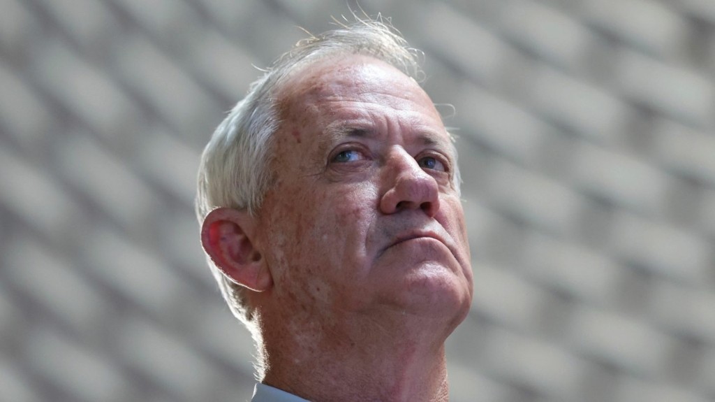 benny gantz 887- new