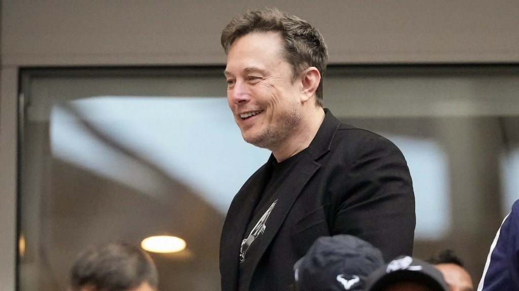 elon-musk_1609_1460-820_new