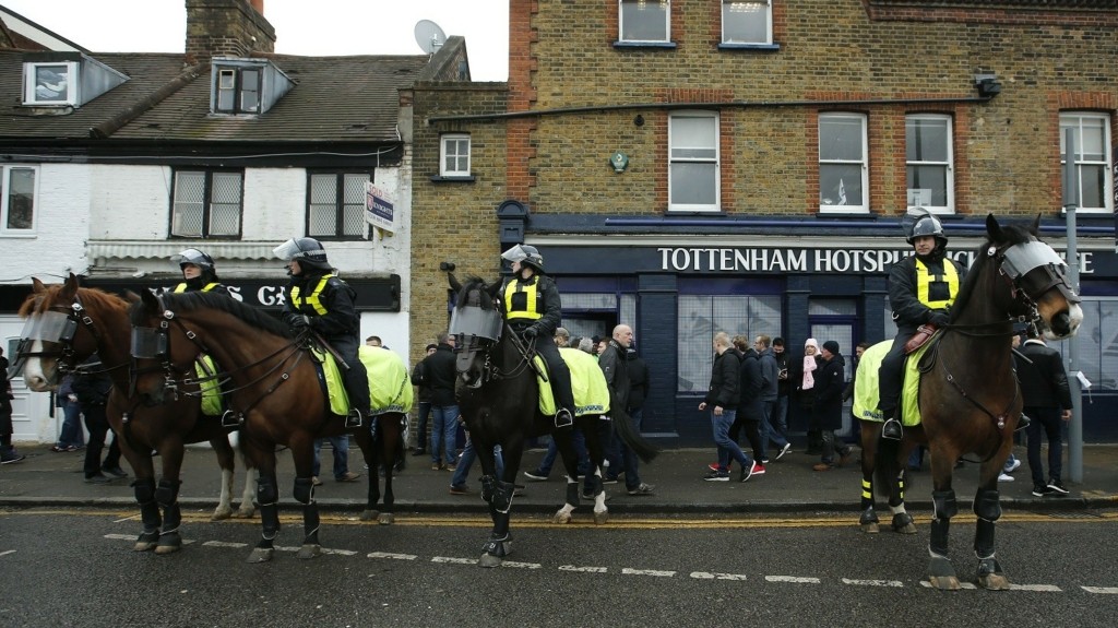police_london_1609_1460-820_new