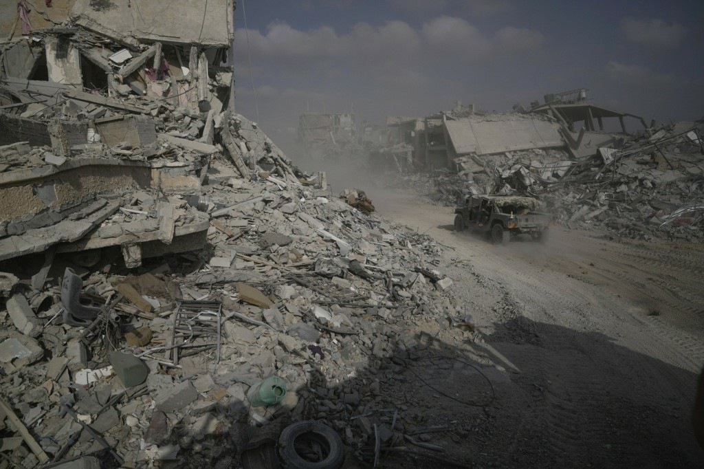 vomvardismeno-ktirio-gaza