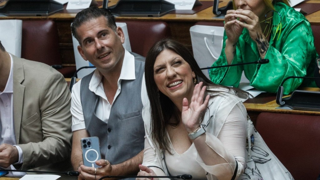 KARANASTASIS_KONSTANTOPOULOU_VOULI