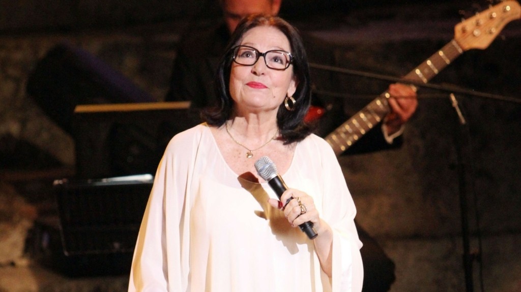 nana mouschouri