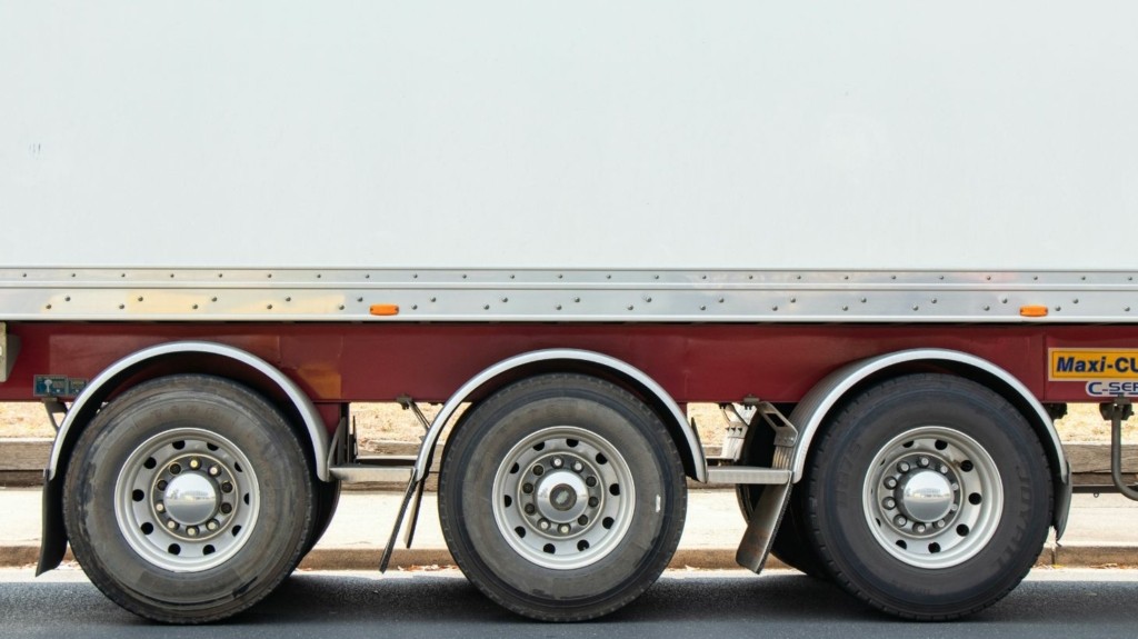 truck_unsplash