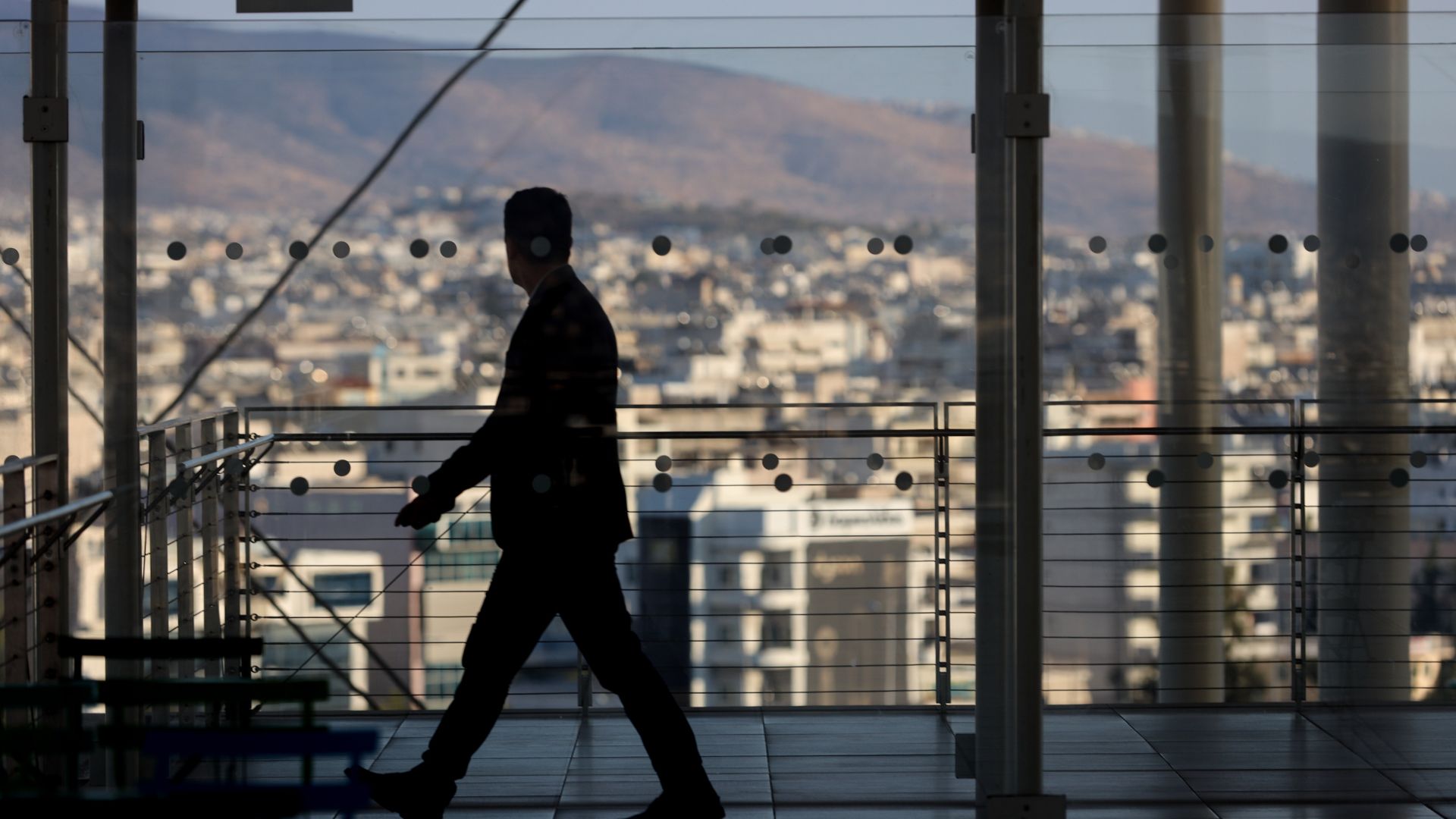 Σπίτια υπάρχουν, αλλά όχι για να μείνουν οι πολίτες – Τι βλέπει το ΔΝΤ πίσω από την έκρηξη των ενοικίων