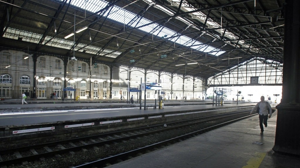 france_station_0411_1460-820_new