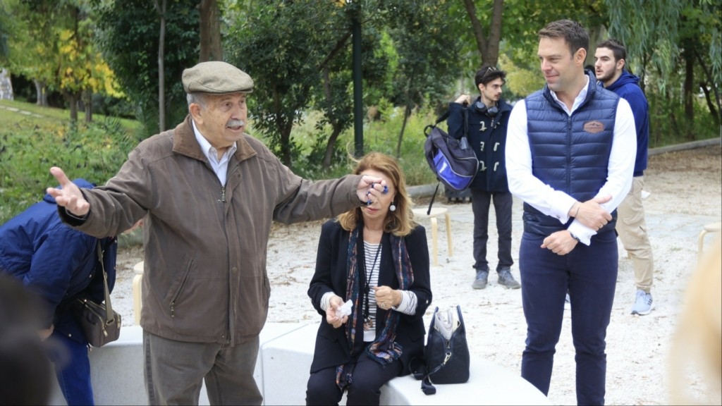 kasselakis eat
