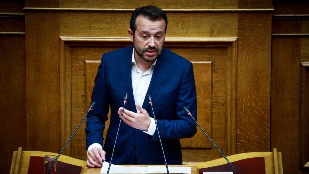 nikos-pappas-vouli-2