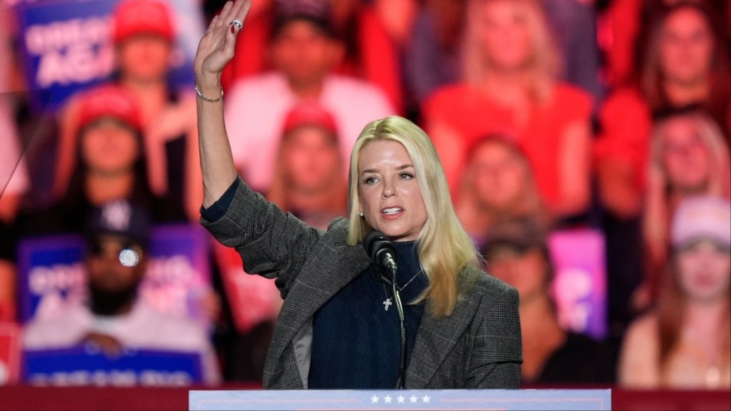 pam bondi trump