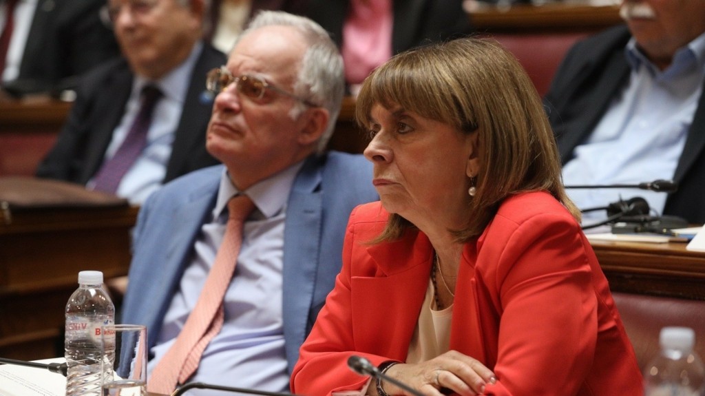 tasoulas_sakellaropoulou_1111_1460-820_new