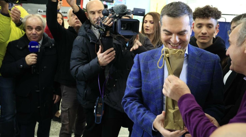 tsiprasTsipouro