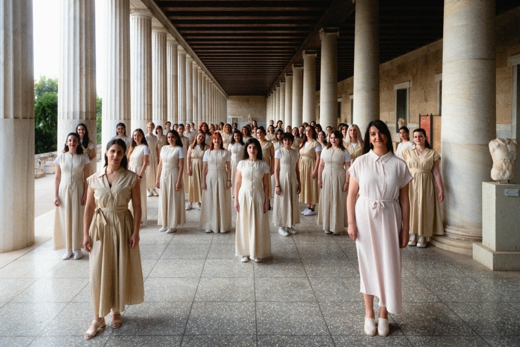 Eορταστική συναυλία με το γυναικείο φωνητικό σύνολο CHÓRES (2)